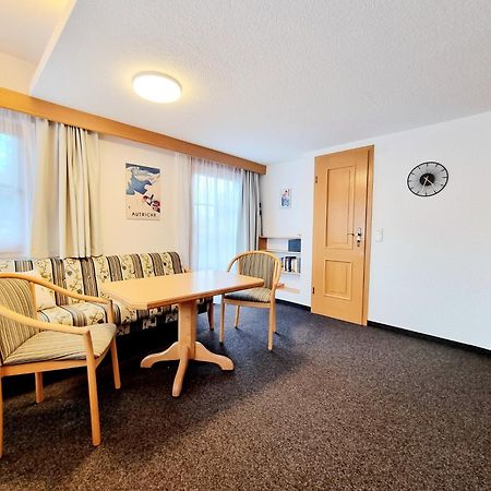 Das Bergfried - Urlaub Zentral Und Ruhig! Apartment Riezlern Luaran gambar